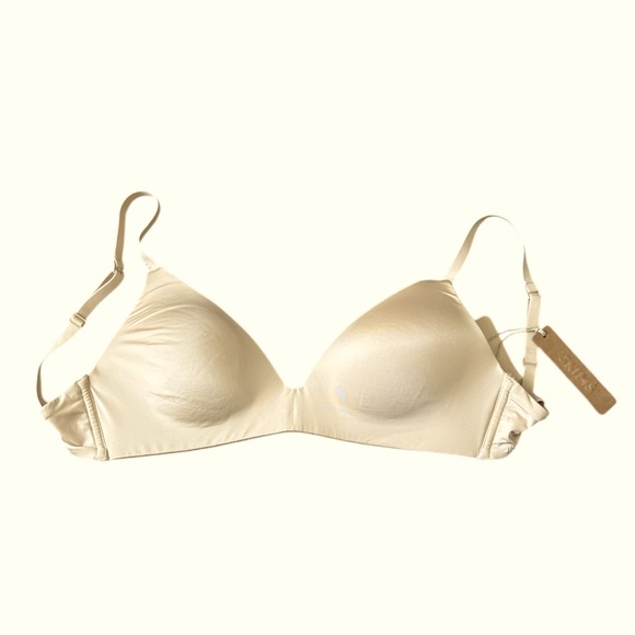SKIMS Lightly Lined Bra 30D - Picture 1 of 3